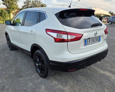 Nissan Qashqai 1.5 dCi DPF Tekna (16)