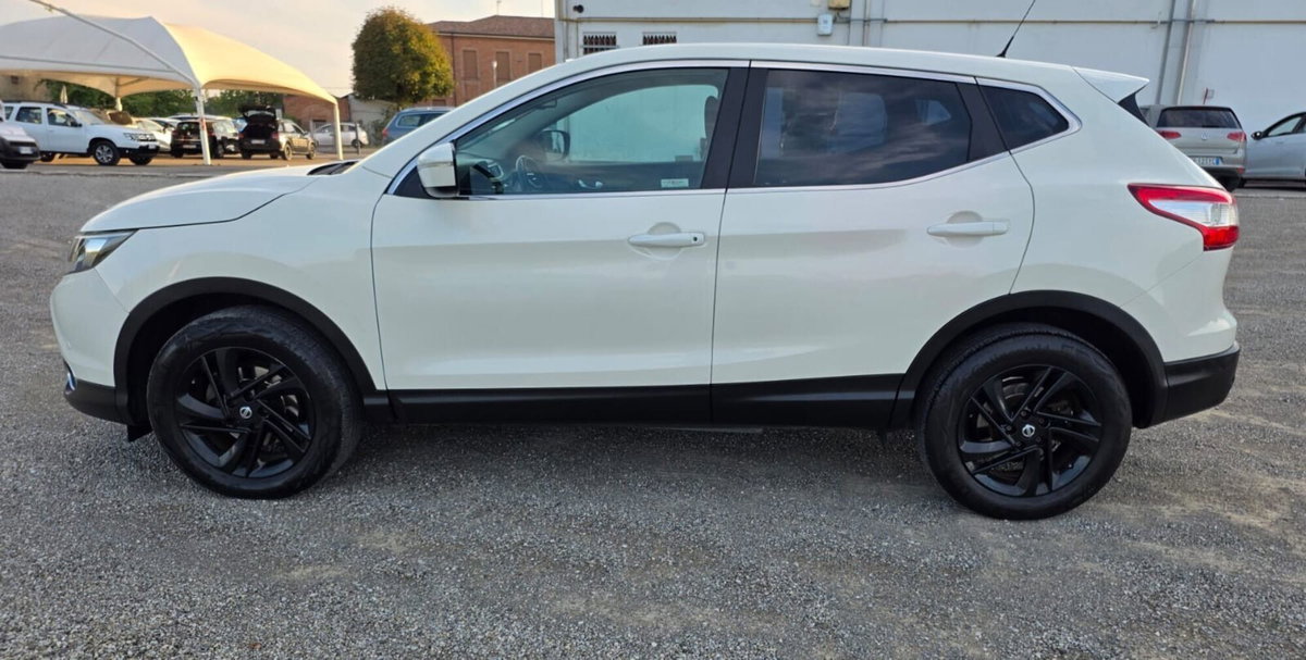 Nissan Qashqai 1.5 dCi DPF Tekna (20)