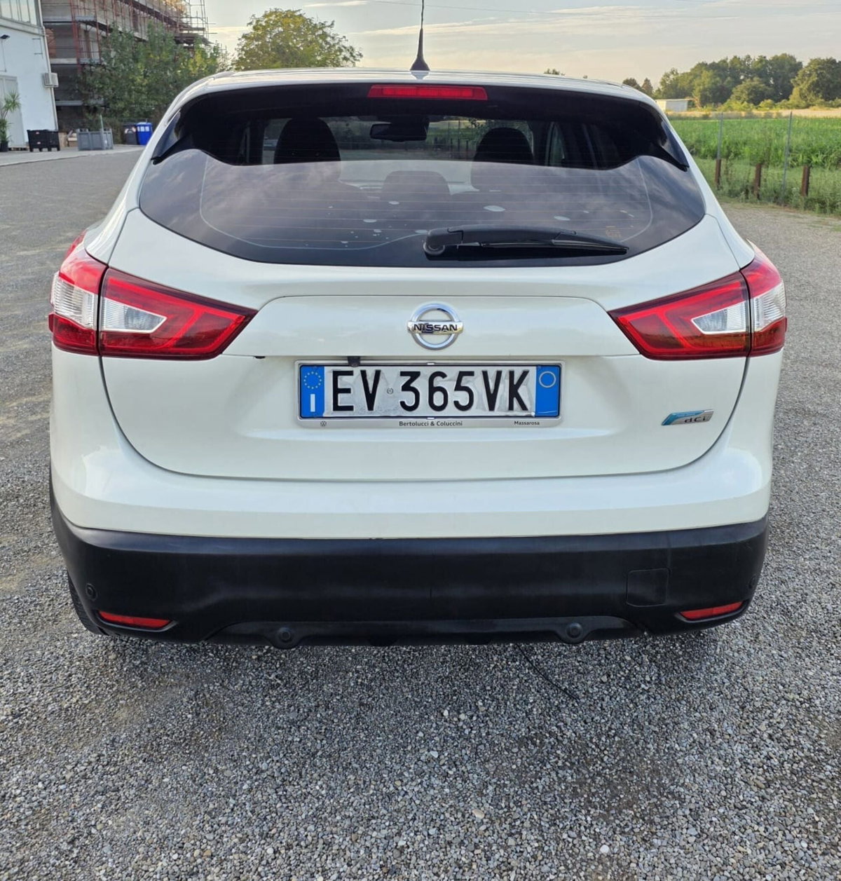 Nissan Qashqai 1.5 dCi DPF Tekna (6)
