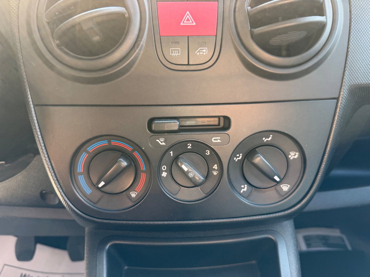 Citroen Nemo 1.3 HDi 75CV FAP S&S Multispace (17)