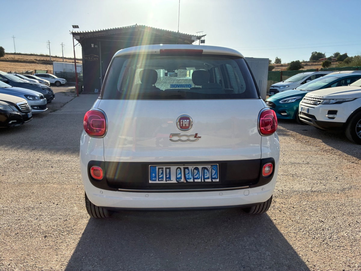 Fiat 500L Living 1.6 Multijet 105 CV Lounge (5)