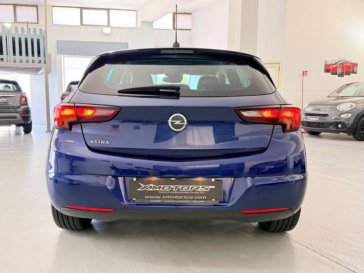 Opel Astra 1.5 CDTI 122 CV S&S AT9 5 porte Business Elegance (6)