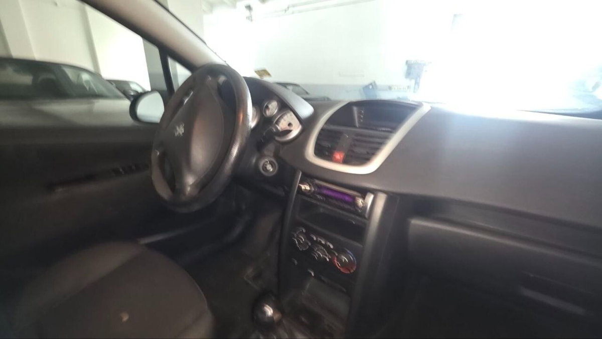 Peugeot 207 8V 75CV 5p. Energie ECO GPL (5)