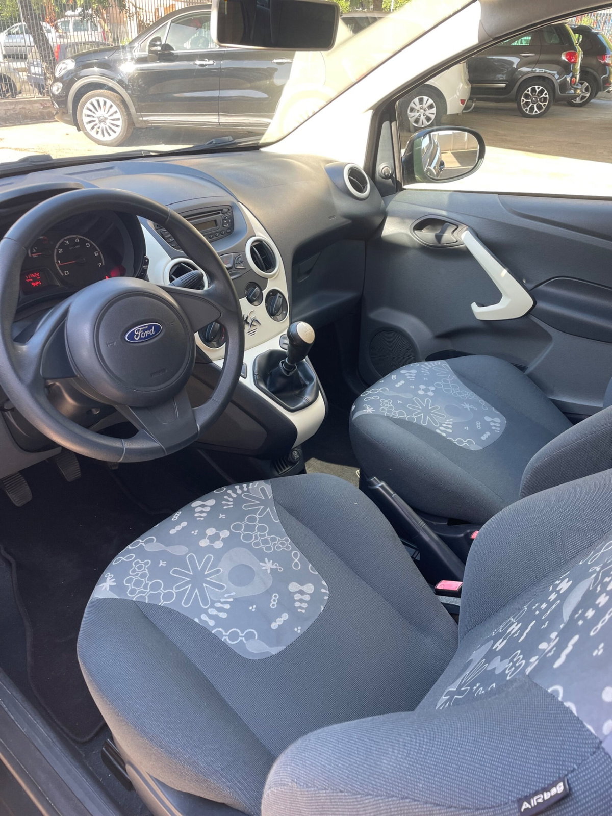 Ford Ka 1.2 8V 69CV (12)