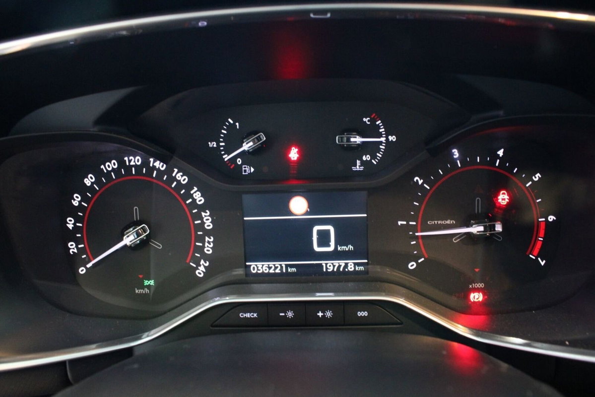 Citroen C5 Aircross Aircross PureTech 130 S&S EAT8 Feel Pack (10)