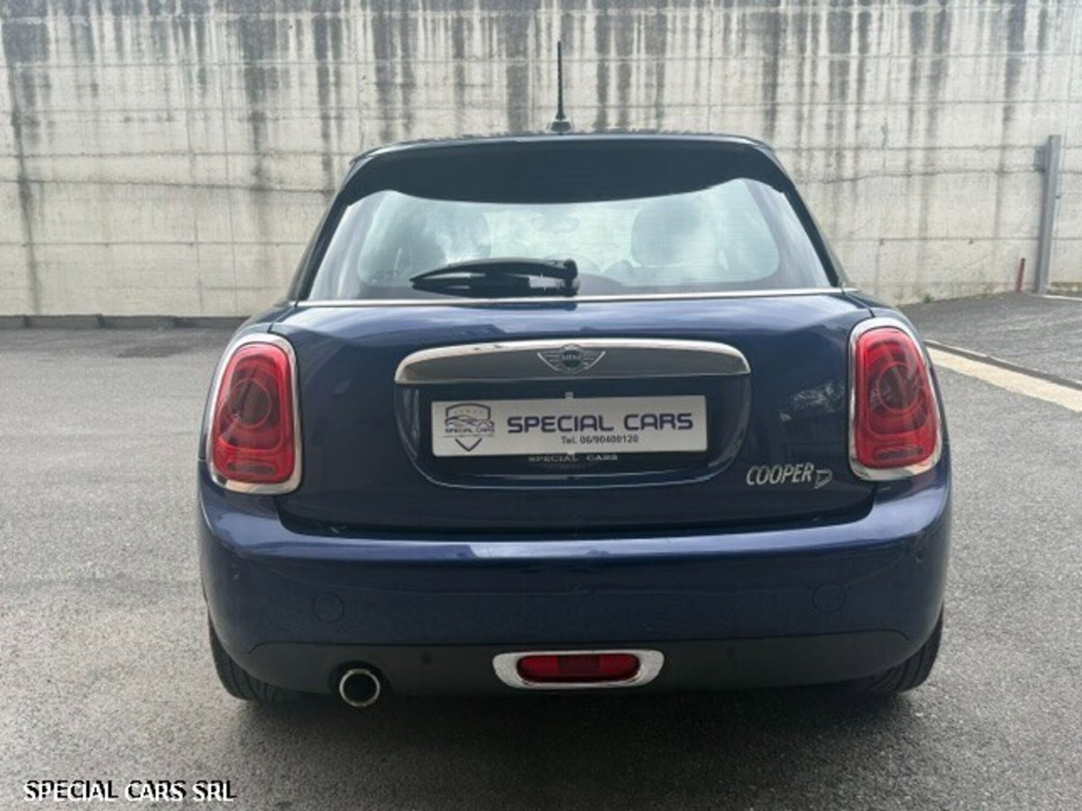 MINI Mini 1.5 Cooper D (8)
