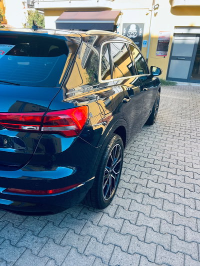 Audi Q3 2.0 TDI 150 CV Business (8)