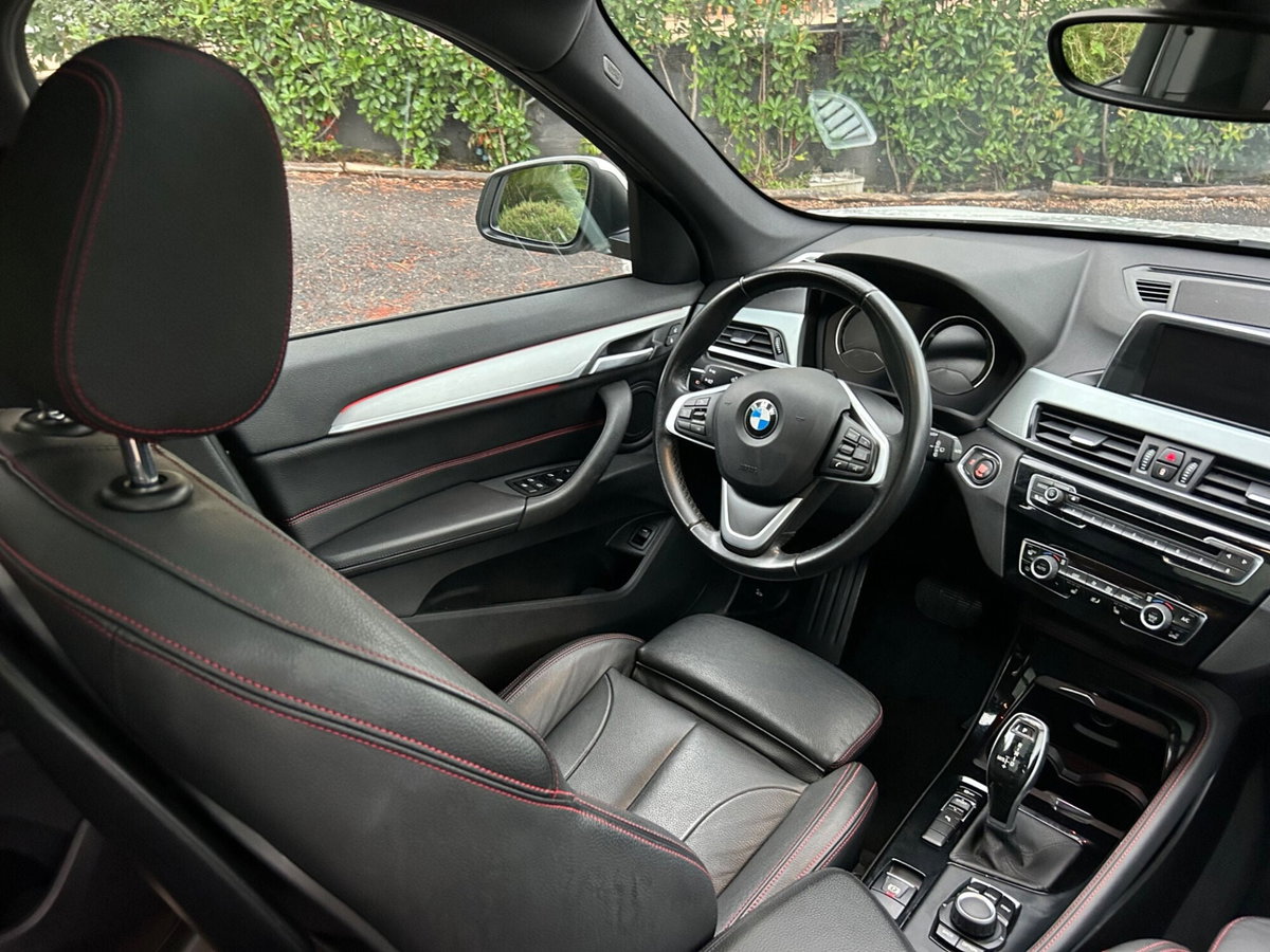BMW X1 sDrive18d xLine (11)