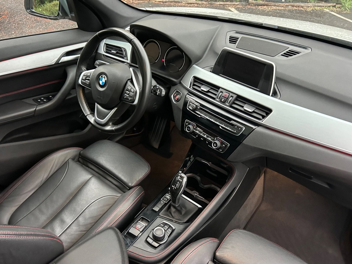 BMW X1 sDrive18d xLine (9)