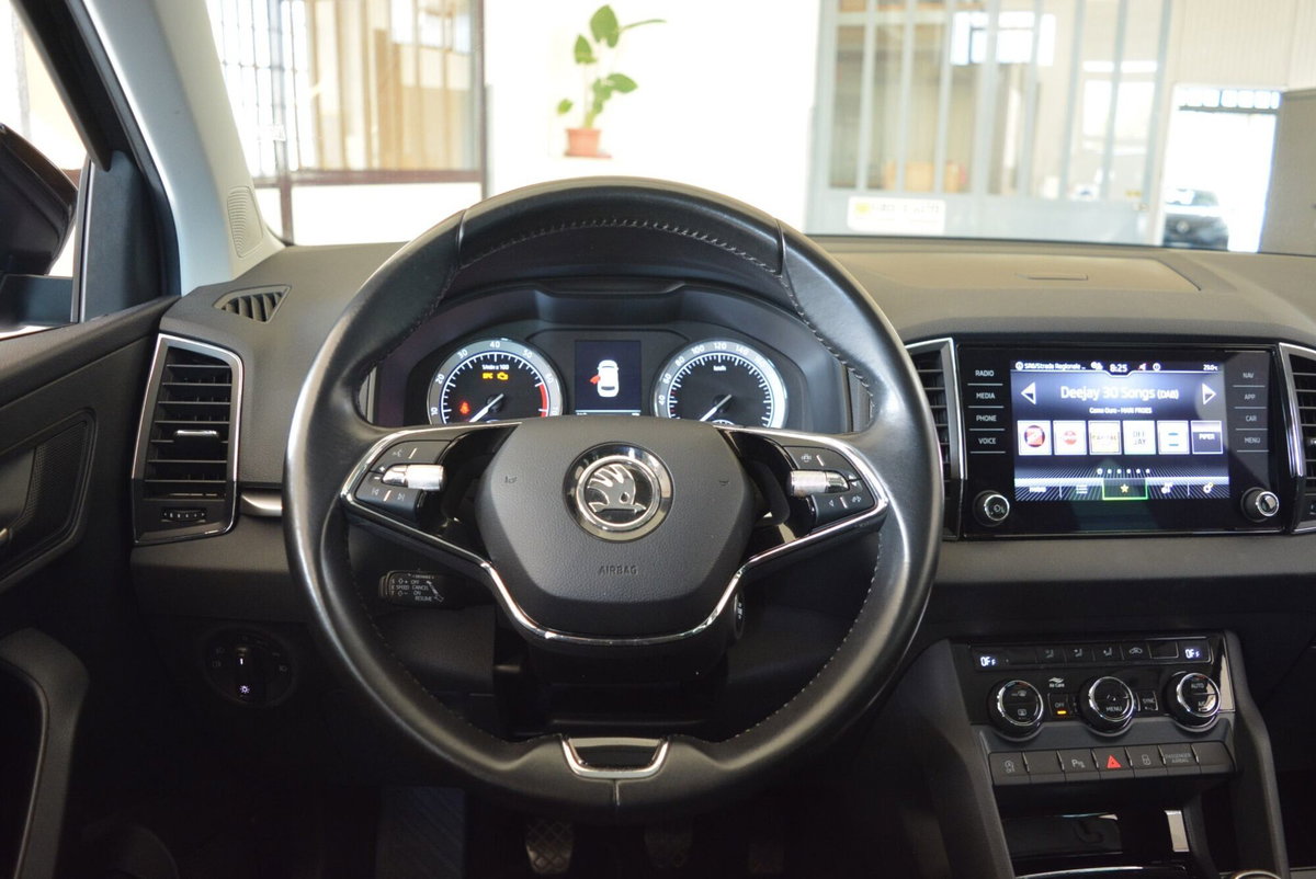 Skoda Karoq 1.0 TSI 110 CV Executive (15)