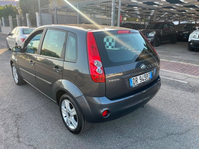 Ford Fiesta 1.4 TDCi 5p. Titanium (7)