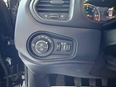 Jeep Renegade 1.6 Mjt 130 CV Limited (12)