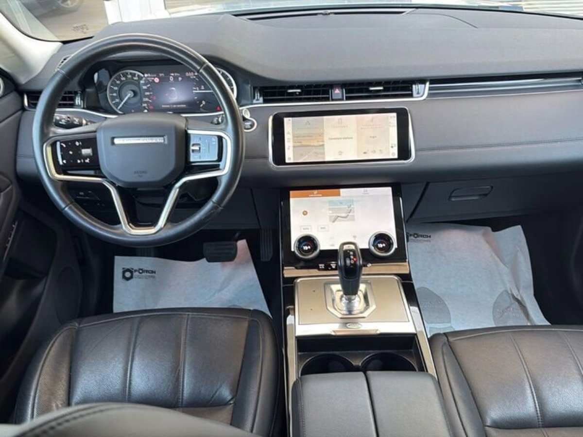 Land Rover Range Rover Evoque 2.0D I4 163CV AWD Auto R-Dynamic SE (19)
