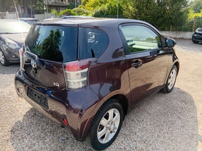 Toyota iQ 1.0 Sol (6)