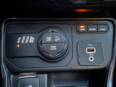 Jeep Compass 1.3 T4 190CV PHEV AT6 4xe Limited (16)