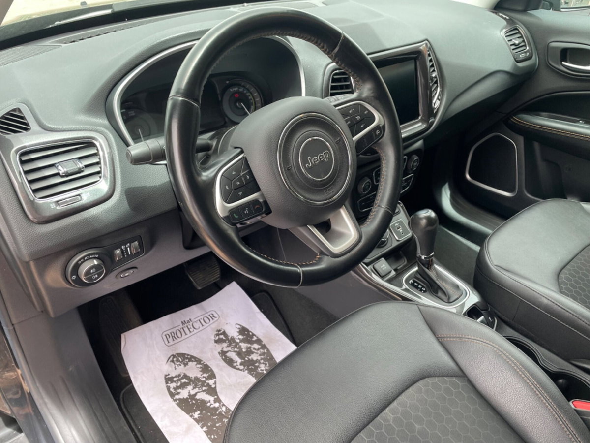 Jeep Compass 1.3 T4 190CV PHEV AT6 4xe Limited (4)
