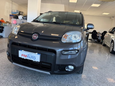 Fiat Panda 1.0 FireFly S&S Hybrid City Life usata