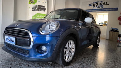 MINI Mini 1.5 Cooper D Business 5 porte usata