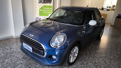 MINI Mini 1.5 Cooper D Business 5 porte (4)