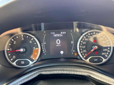 Jeep Renegade 1.6 Mjt 120 CV Night Eagle (10)
