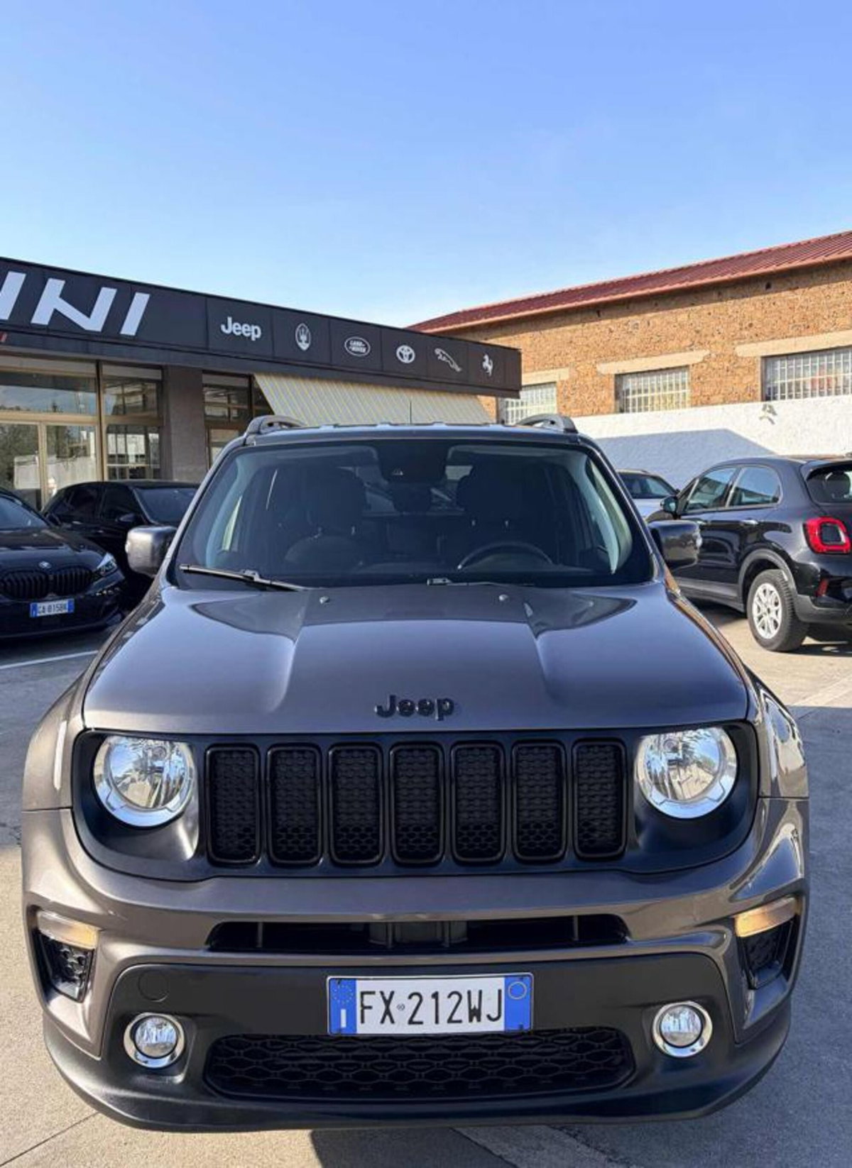 Jeep Renegade 1.6 Mjt 120 CV Night Eagle (2)