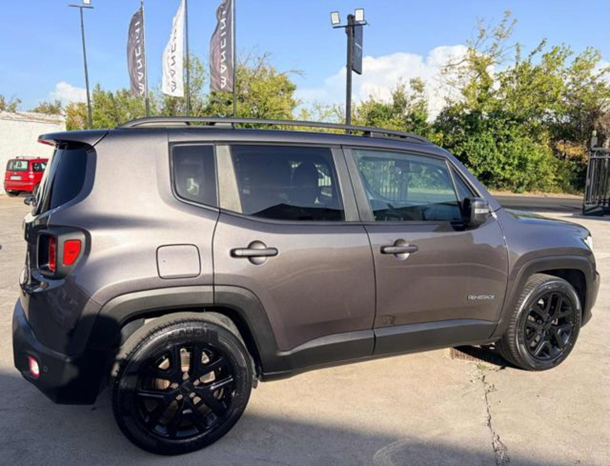 Jeep Renegade 1.6 Mjt 120 CV Night Eagle (4)