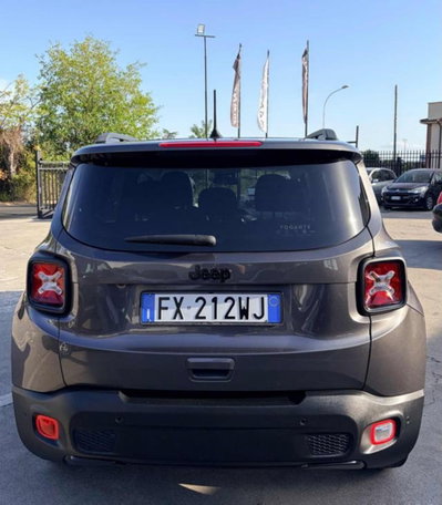 Jeep Renegade 1.6 Mjt 120 CV Night Eagle (5)