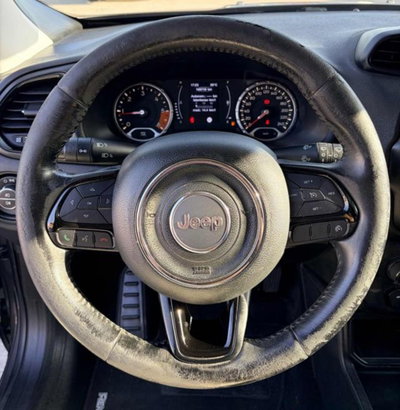 Jeep Renegade 1.6 Mjt 120 CV Night Eagle (9)