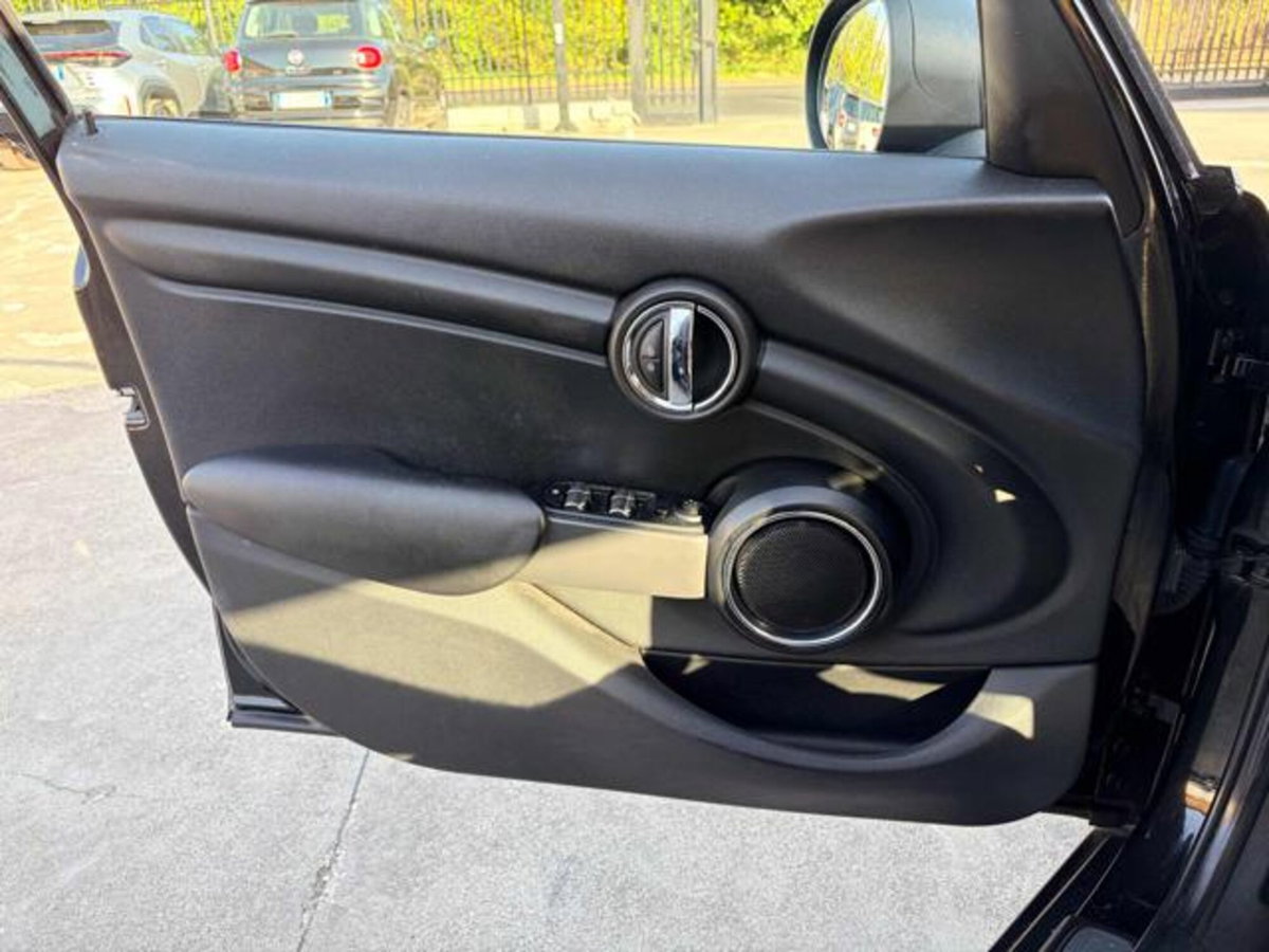 MINI Mini 1.5 One D Boost 5 porte (13)