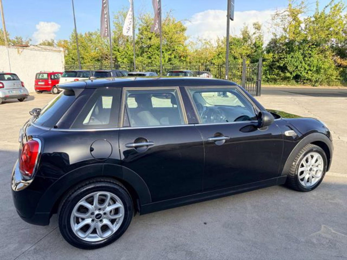 MINI Mini 1.5 One D Boost 5 porte (4)