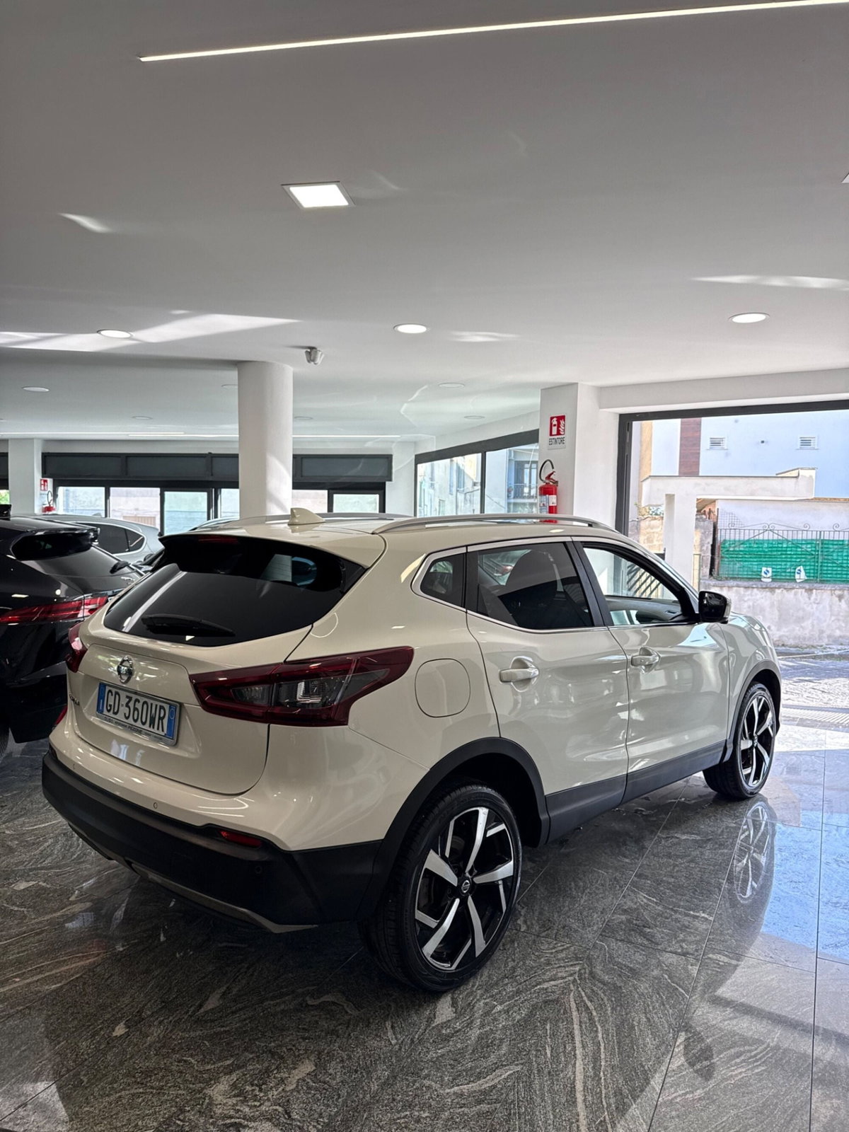 Nissan Qashqai 1.5 dCi 115 CV Tekna (4)