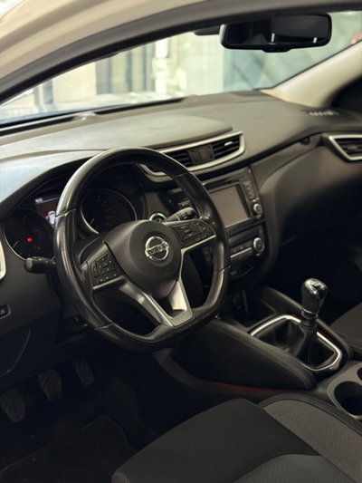 Nissan Qashqai 1.5 dCi 115 CV Tekna (6)