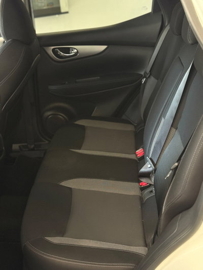 Nissan Qashqai 1.5 dCi Tekna (9)