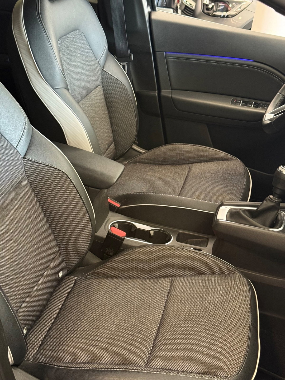 Renault Captur TCe 100 CV GPL Techno (13)