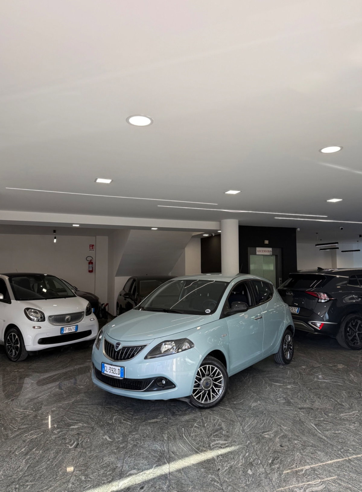 Lancia Ypsilon 1.0 FireFly 5 porte S&S Hybrid Maryne