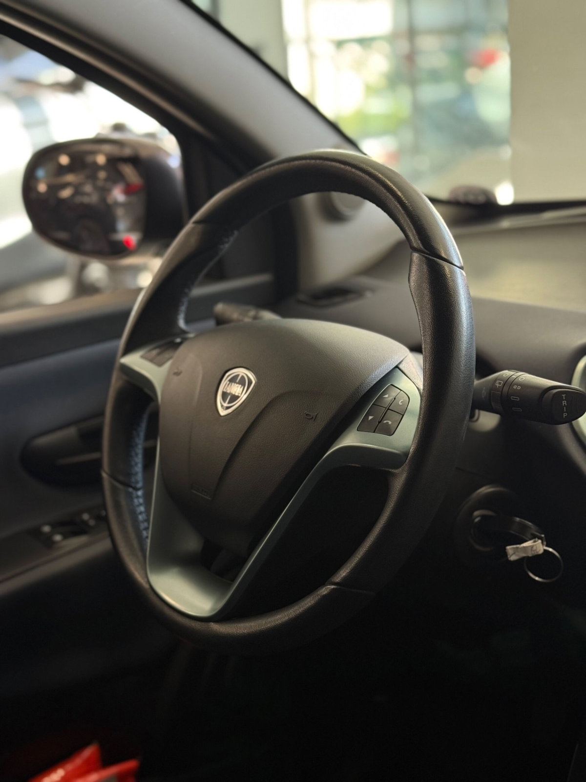 Lancia Ypsilon 1.0 FireFly 5 porte S&S Hybrid Maryne (14)