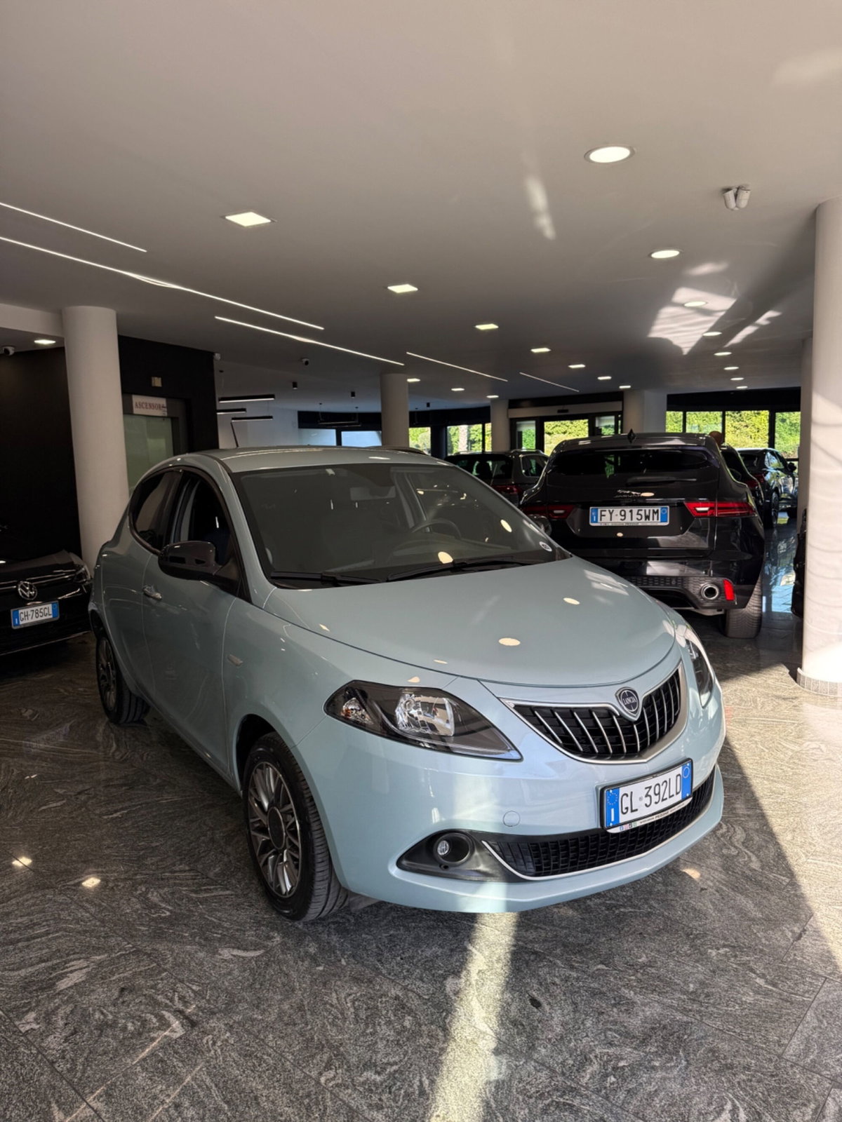 Lancia Ypsilon 1.0 FireFly 5 porte S&S Hybrid Maryne (3)