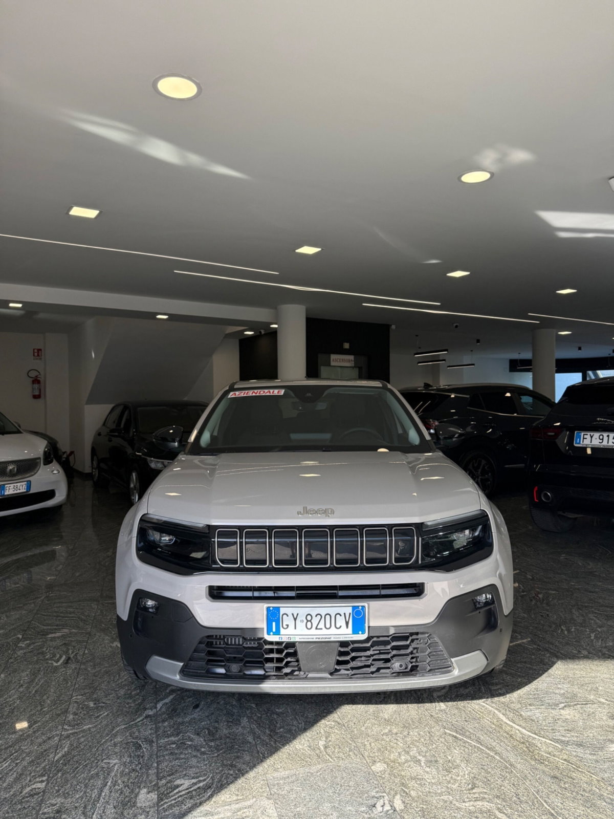 Jeep Avenger 1.2 turbo Summit fwd 100cv (2)