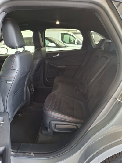 Ford Kuga 2.5 Plug In Hybrid 225 CV CVT 2WD ST-Line (12)