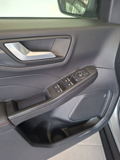 Ford Kuga 2.5 Plug In Hybrid 225 CV CVT 2WD ST-Line (14)