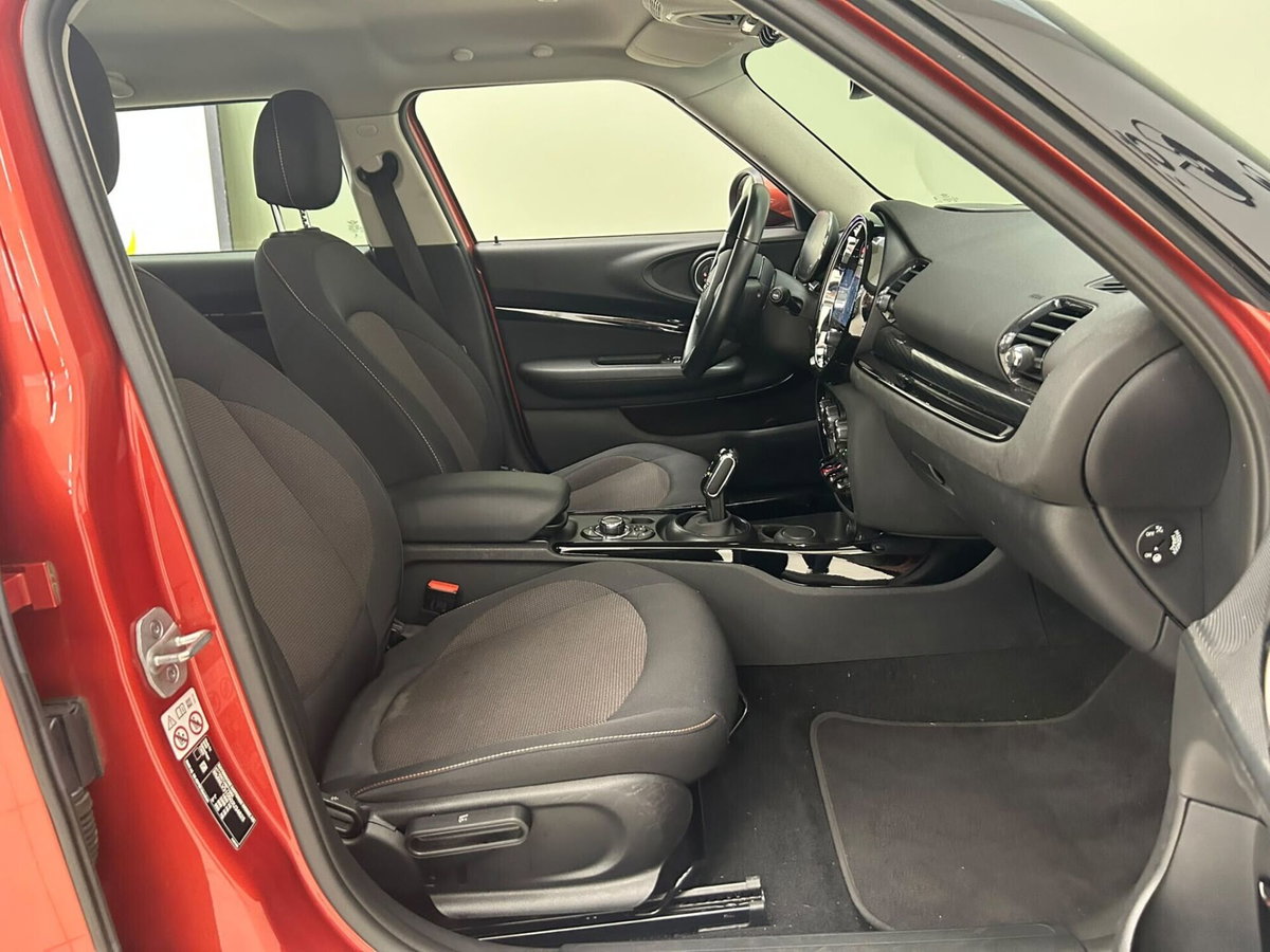 MINI Mini Clubman Clubman 1.5 Cooper Yours auto (15)