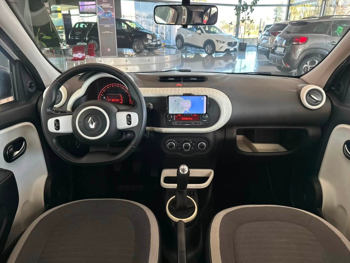 Renault Twingo SCe Stop&Start Intens (5)