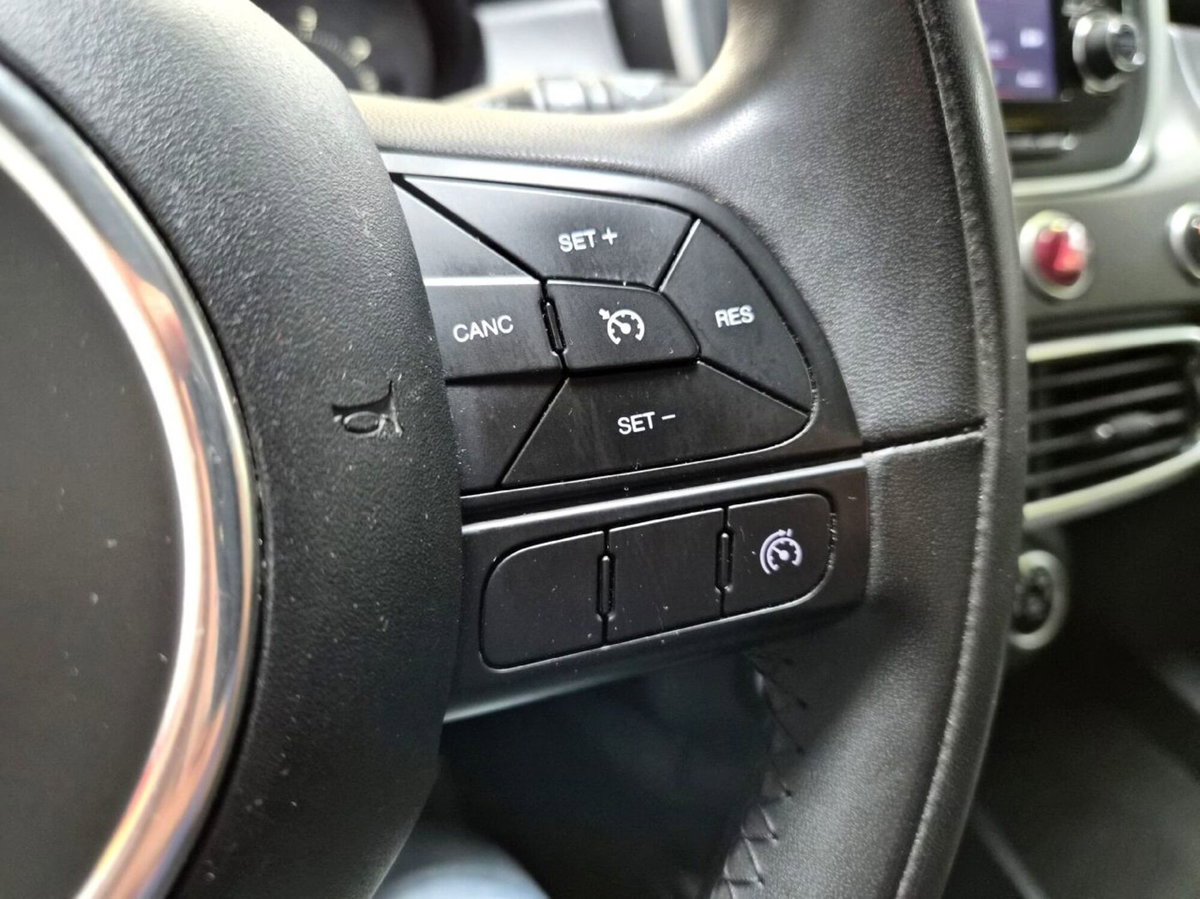 Fiat 500X 1.6 MultiJet 120 CV Cross (17)