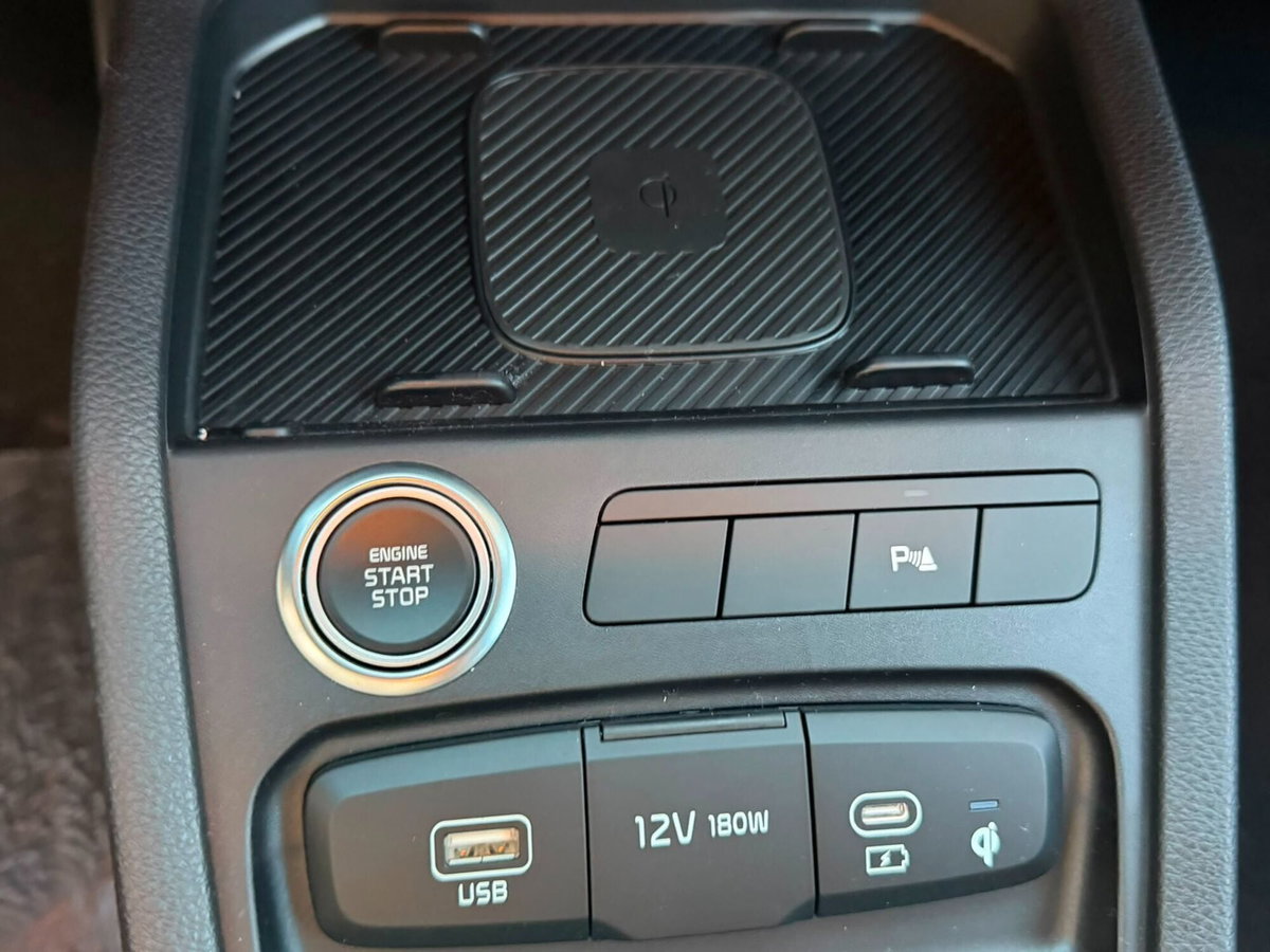 Kia Stonic 1.0 t-gdi Urban (16)