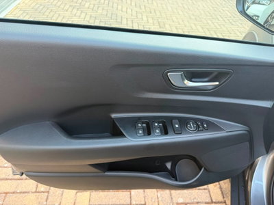 Kia Stonic 1.0 t-gdi Urban (18)