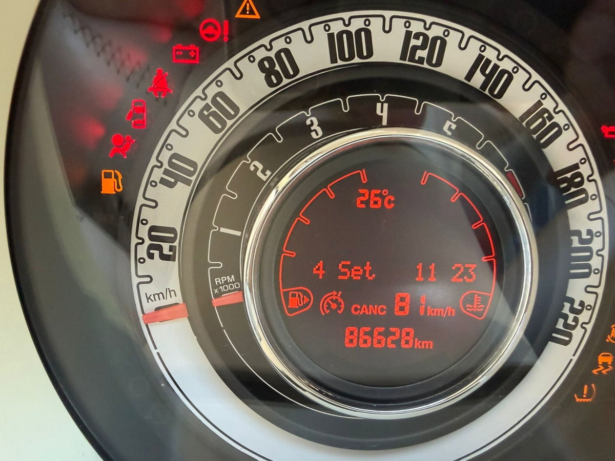 Fiat 500 1.2 EasyPower Lounge (11)