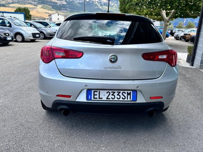 Alfa Romeo Giulietta 2.0 JTDm-2 Distinctive 140cv (3)