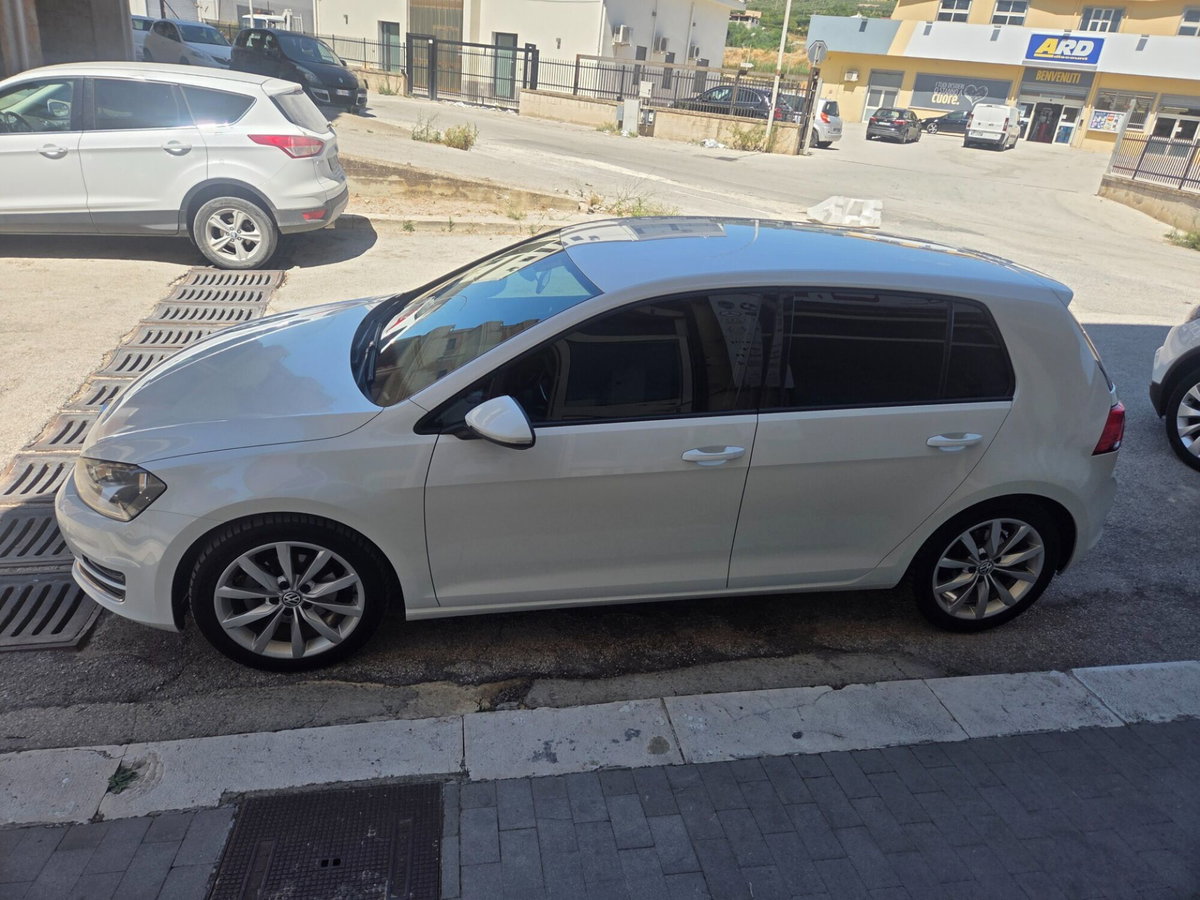 Volkswagen Golf 2.0 TDI 150 CV SCR R-Line (7)