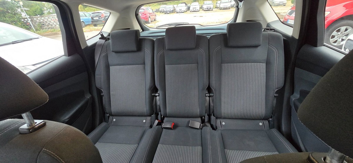 Ford C-Max 1.6 TDCi 115CV Titanium (16)