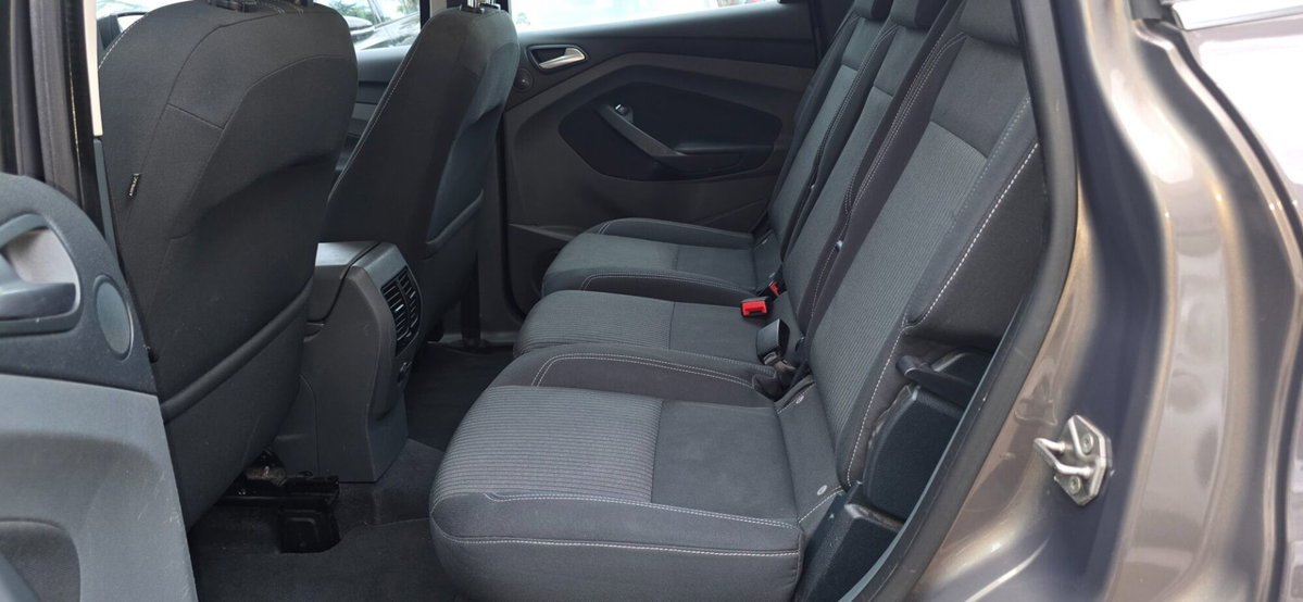 Ford C-Max 1.6 TDCi 115CV Titanium (20)